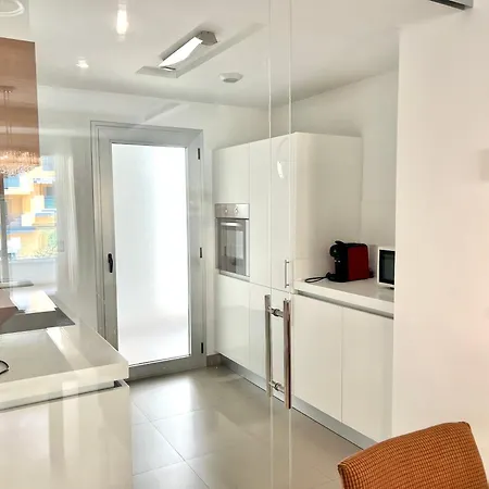 Apartman Lovely Perfect Location