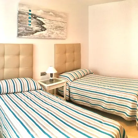 Lovely Perfect Location アパート マルベーリャ