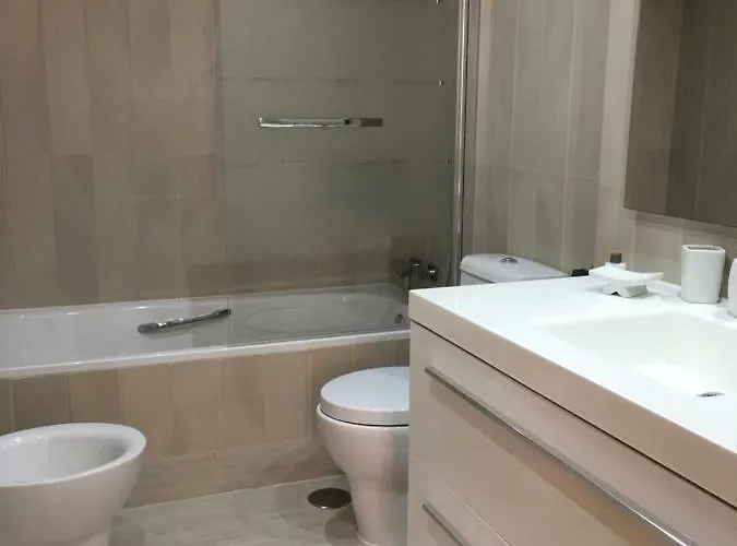 Διαμέρισμα Lovely Perfect Location Μαρμπέλλα